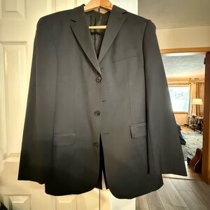 Classic Black Hugo Boss men’s sport coat 42R
